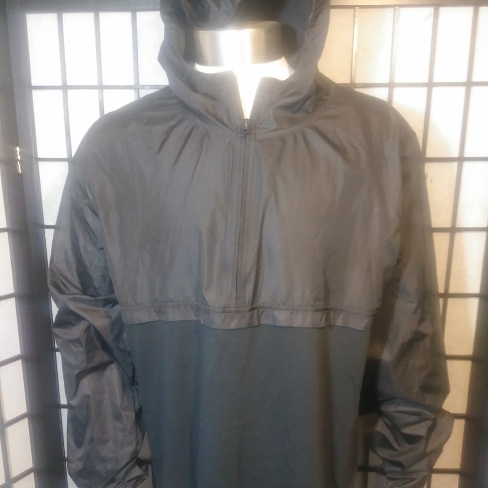 NWT Under Armour Hooded Wind Jacket Shirt XXL